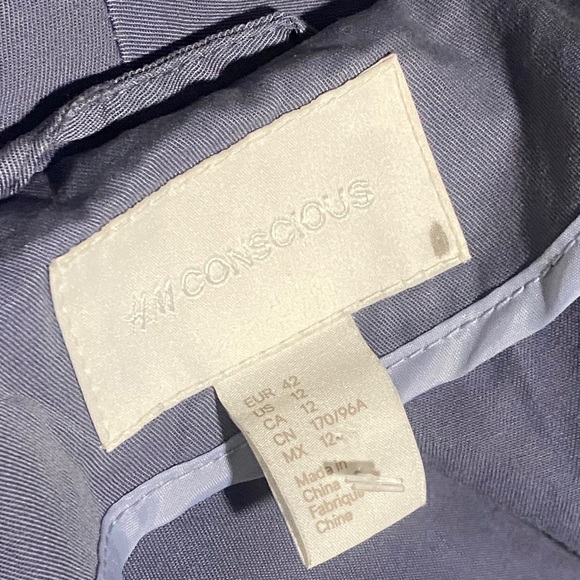 H&M Conscious •  Belted Pajama Jacket - Picture 9 of 10